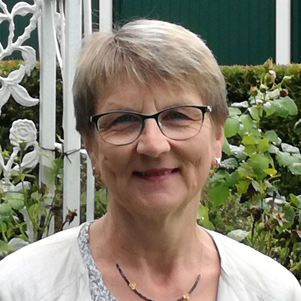 Christine Leonhardmair / Christine Leonhardmair Christine Leonhardmair
